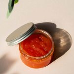 jar-of-organic-skin-care-mandarin-gel-in-sunlight-XJEHKYG.jpg